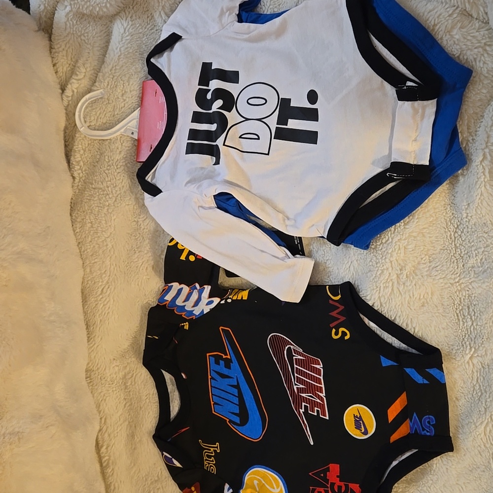 Nike Kids Bodysuit Set - Black, White, and Blue Newborn to 3 Months New with Tag